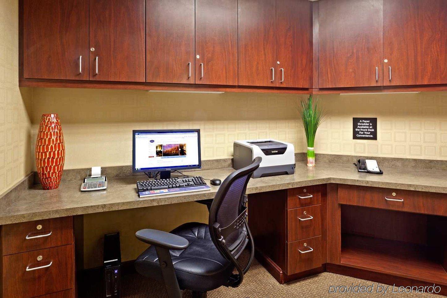Hotel Hampton & Omaha Southwest-la Vista 3*